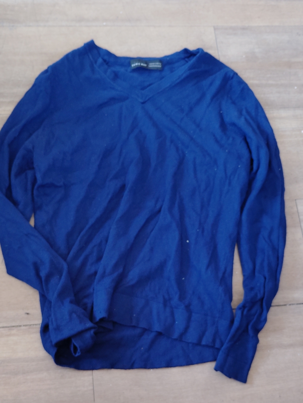Zara Men's V-Neck Sweater in Royal Blue Size Small